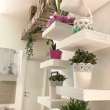 Oda ve Kahvaltı Dea Flora