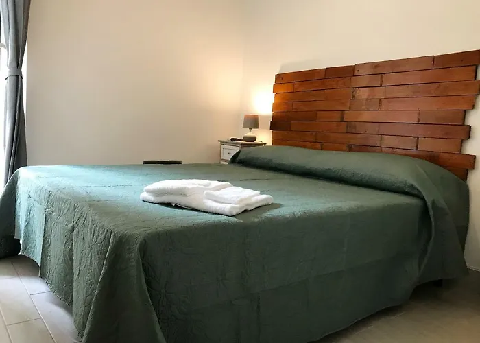 Bed & Breakfast Dea Flora Rom