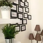 Dea Flora Bed & Breakfast