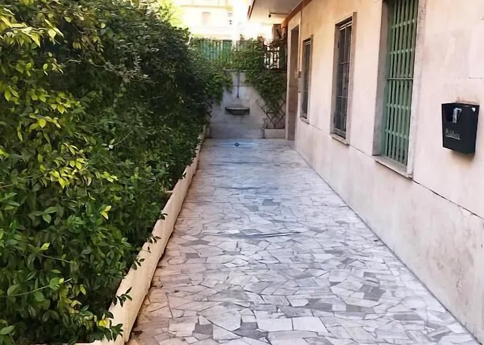 Dea Flora Alojamento de Acomodação e Pequeno-almoço