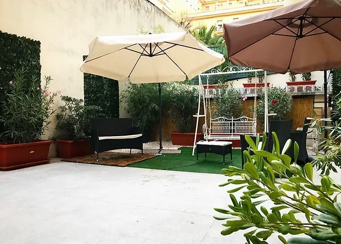 Alojamento de Acomodação e Pequeno-almoço Dea Flora